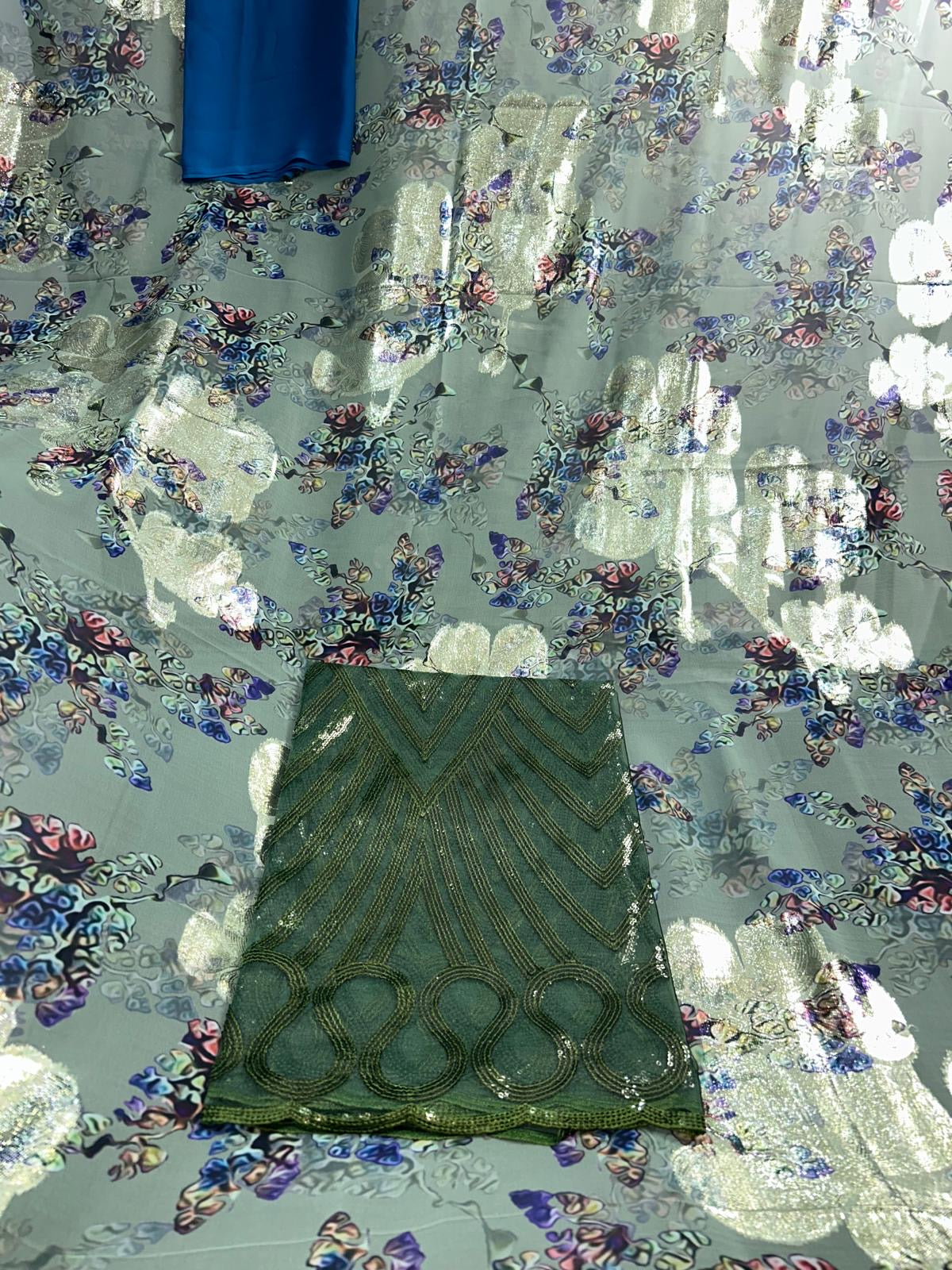 Fransawi Dirac Set - Manal